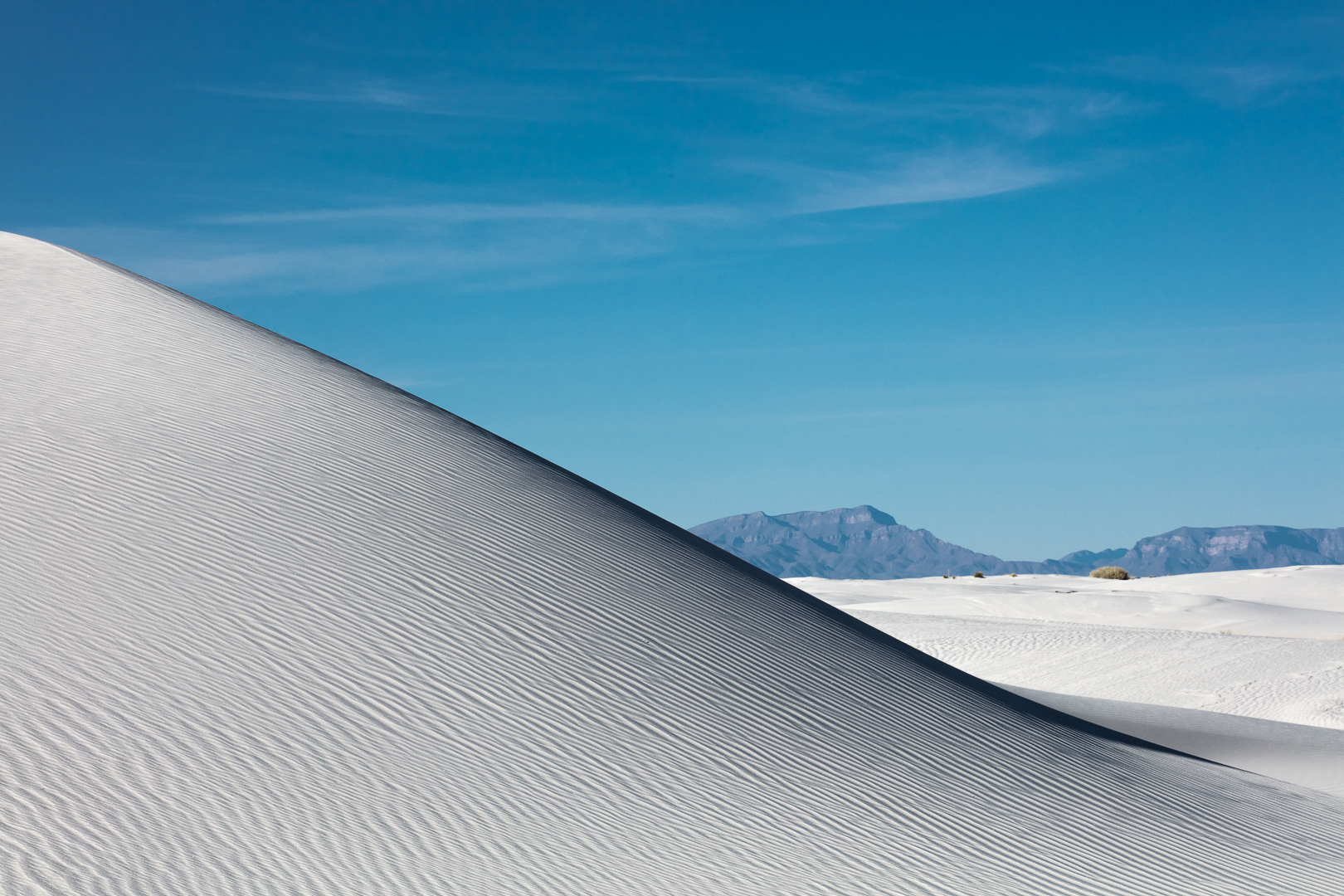 places to stay near white sands