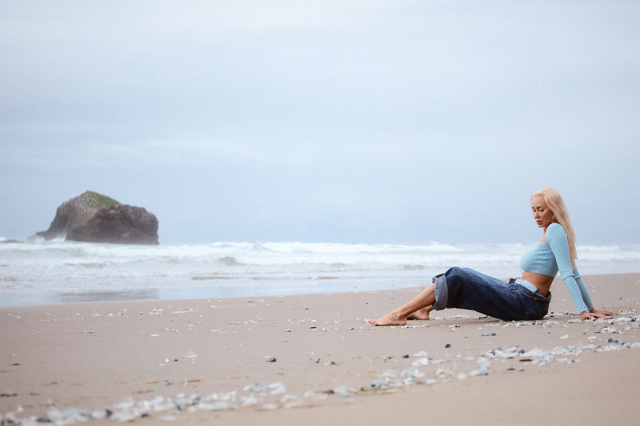 aesthetic beach photoshoot