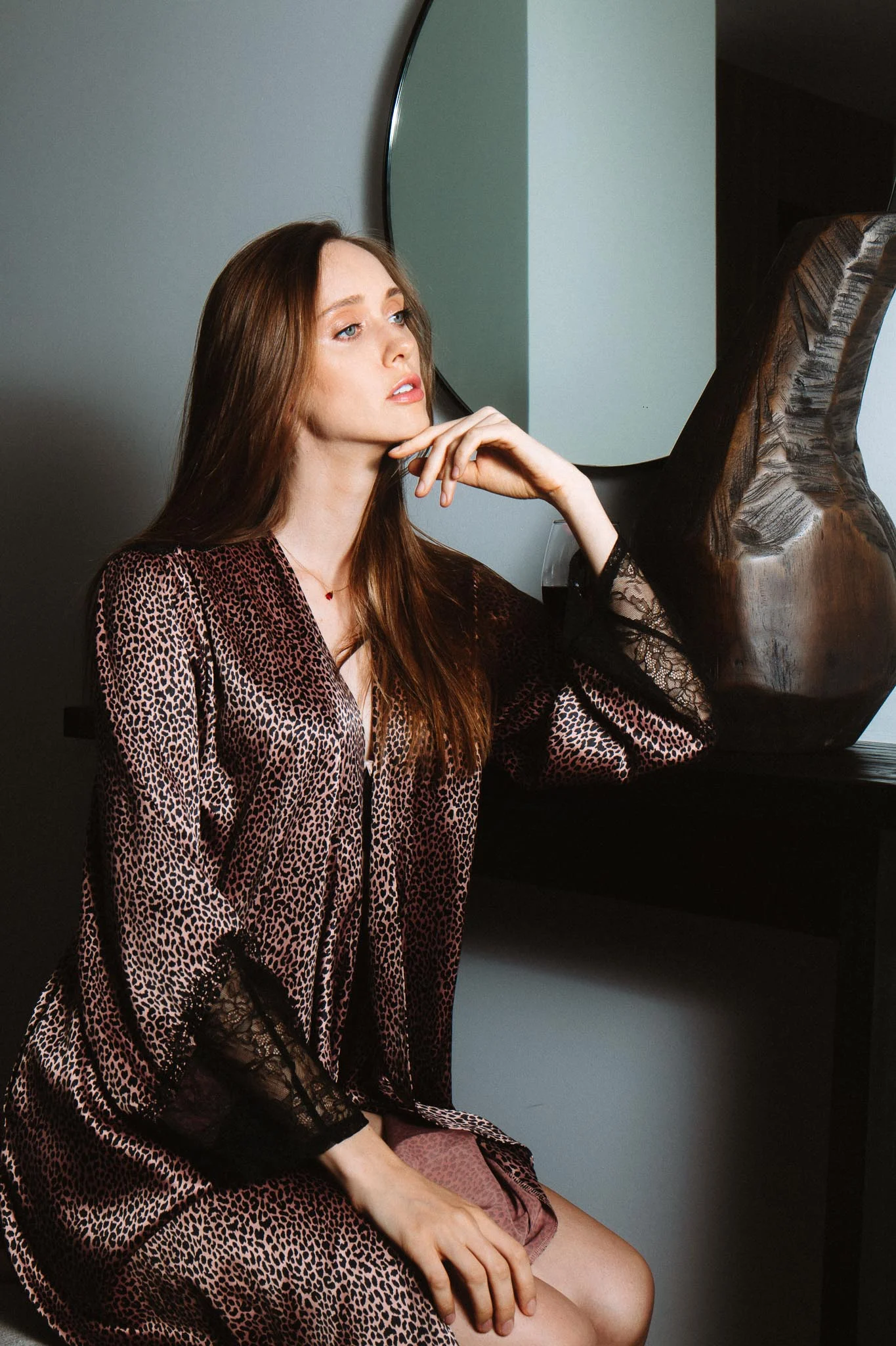 hotel room photoshoot